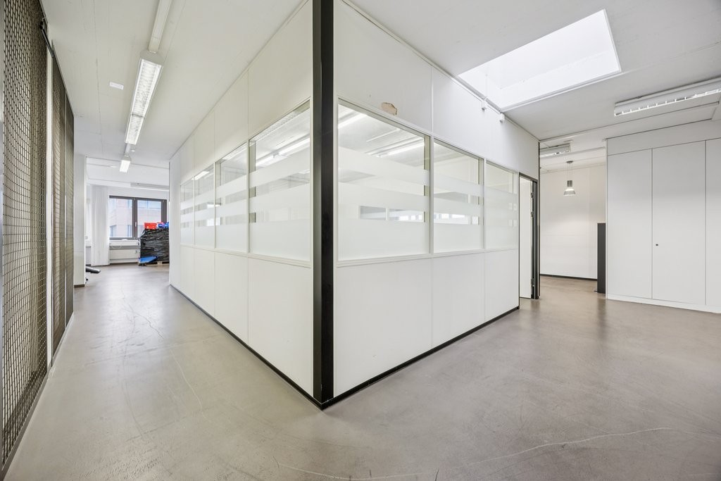 269m² bureau