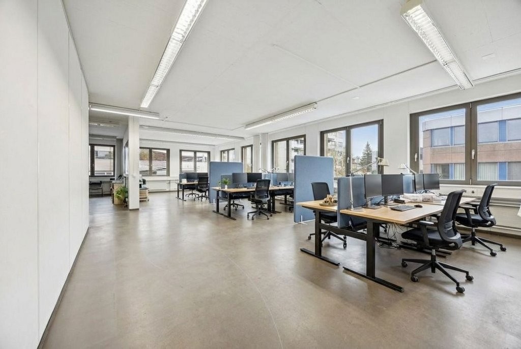 269m² bureau
