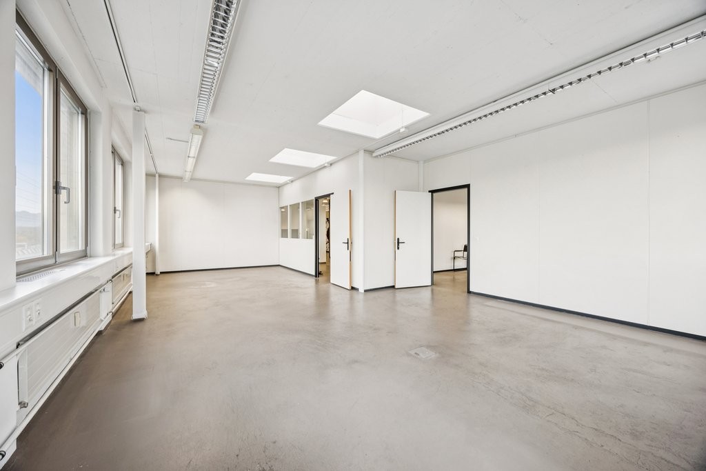 269m² bureau