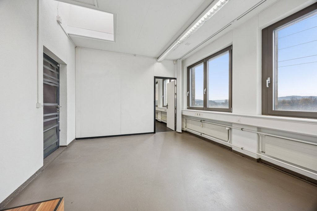 269m² bureau