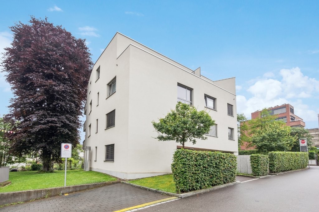 Appartement de 2 ½ pièces, photo 1 sur 8