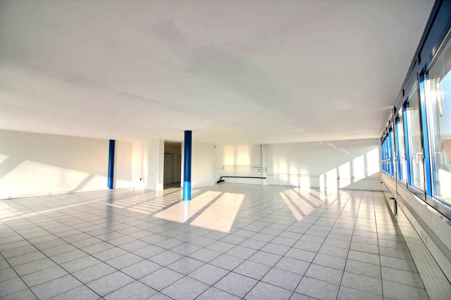 168m² office, photo 4 sur 9