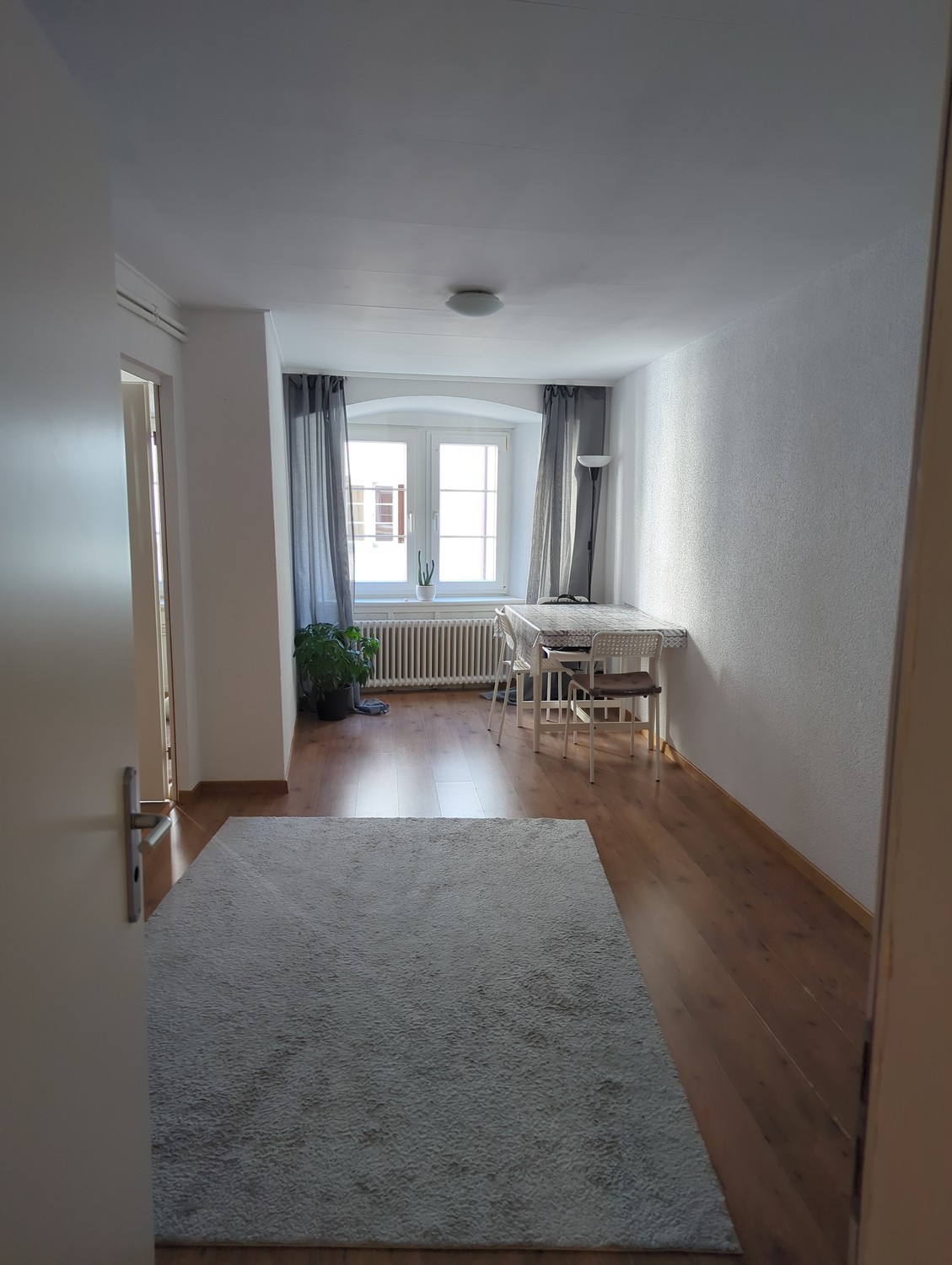 Appartement de 2 ½ pièces, photo 2 sur 9