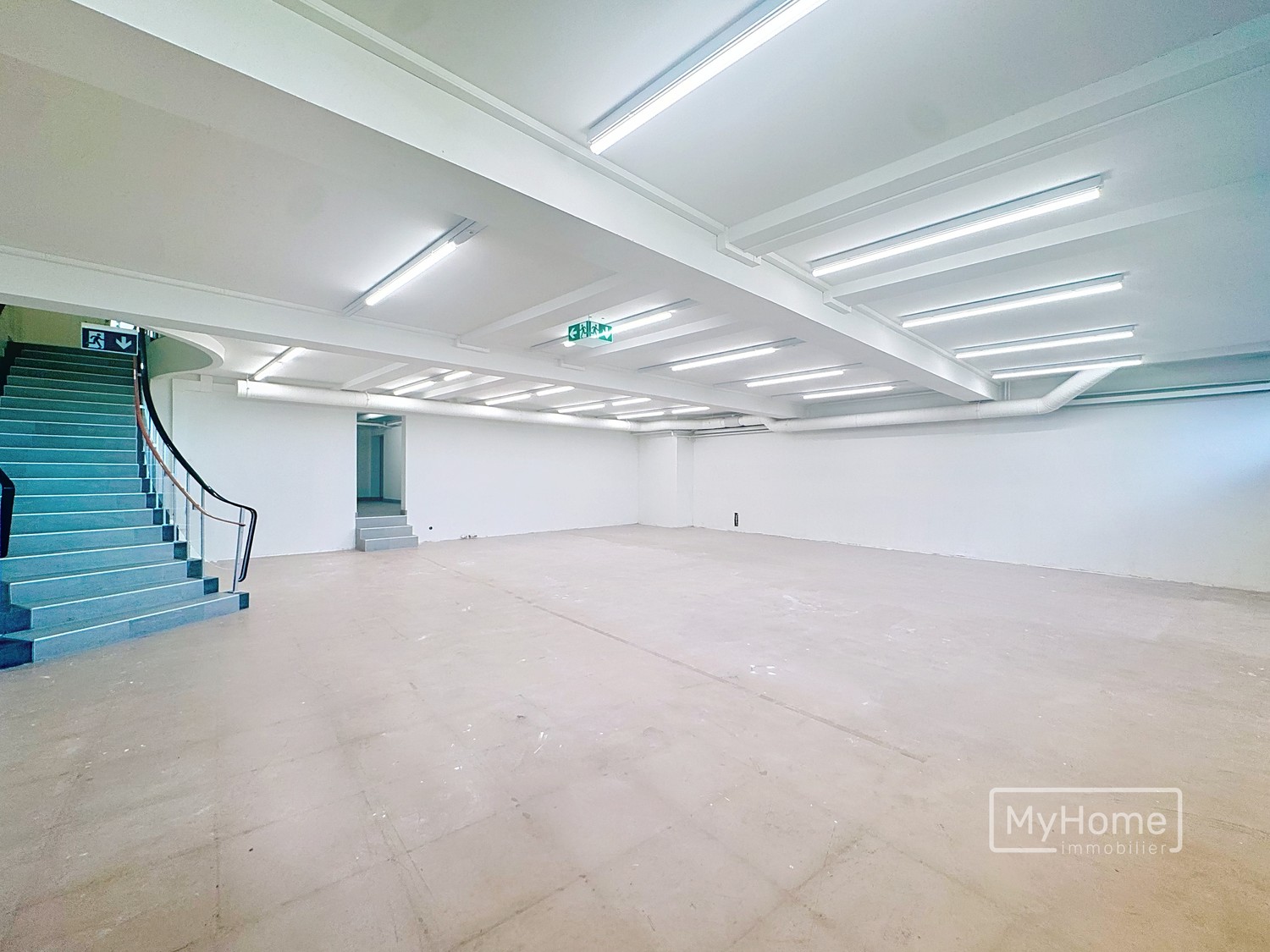 Office, photo 1 sur 7