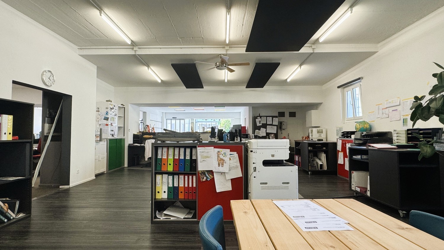 310m² commercial