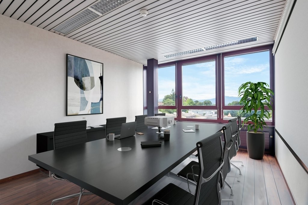 186m² office