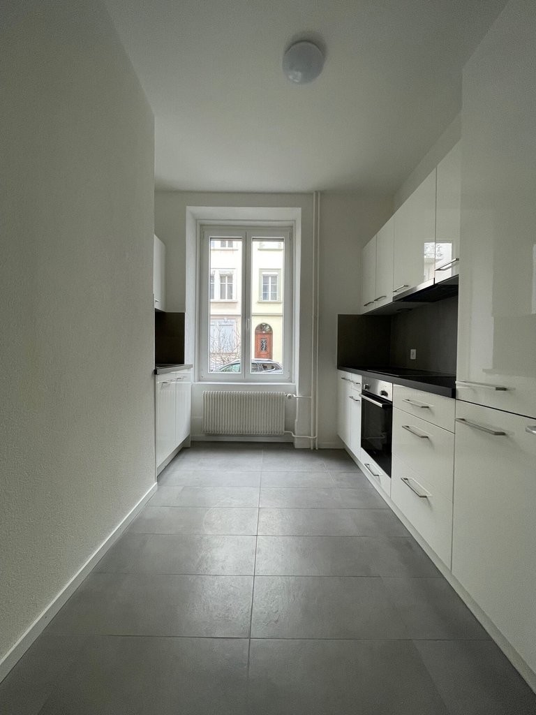 3 rooms apartment, photo 1 sur 8