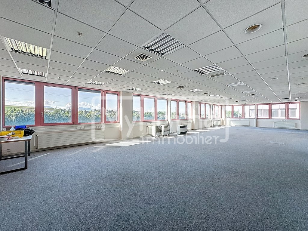 negozio di 805m²