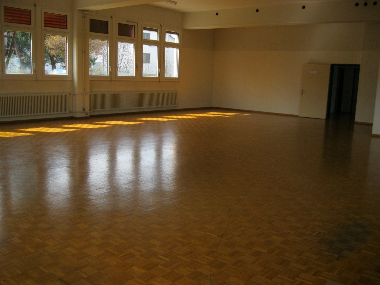 142-228m² commercial, photo 4 sur 4