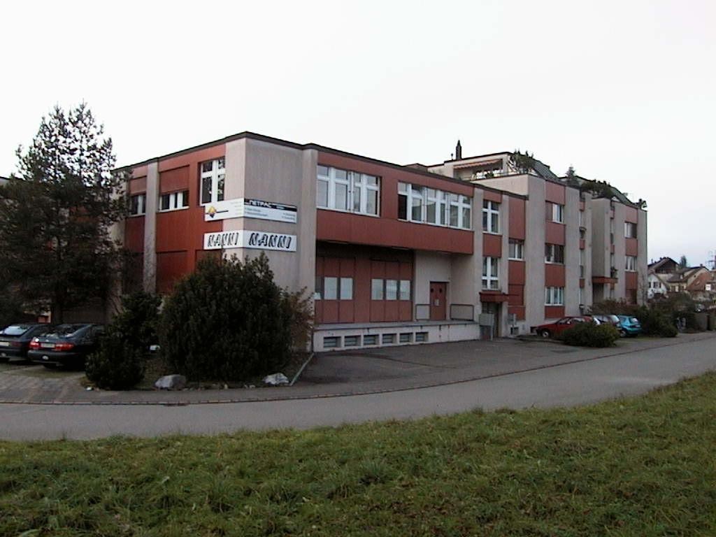 142-228m² commercial, photo 1 sur 4