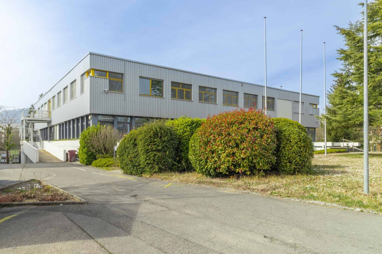2884m² commercial