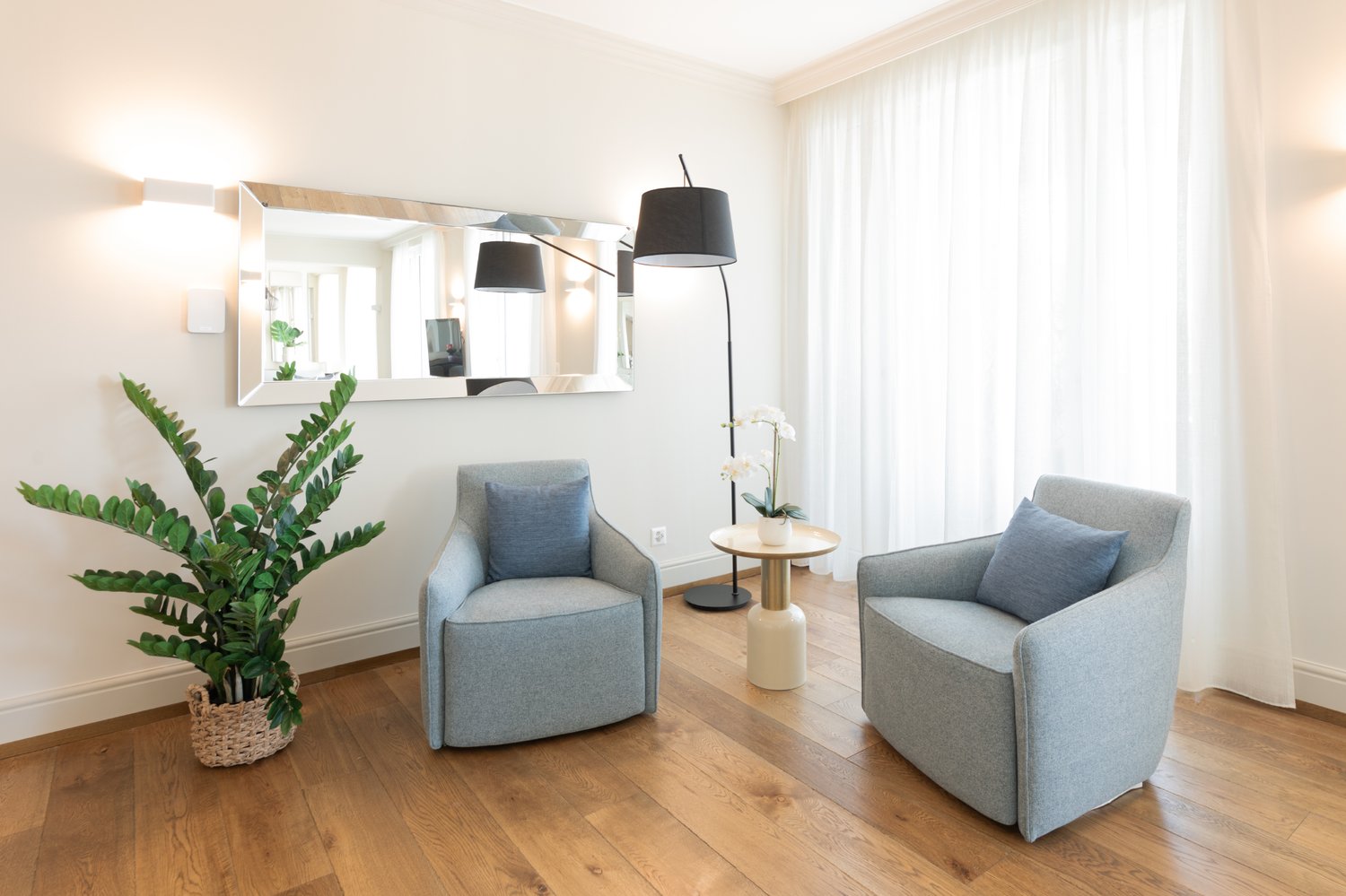 Appartement de 5 ½ pièces meublé