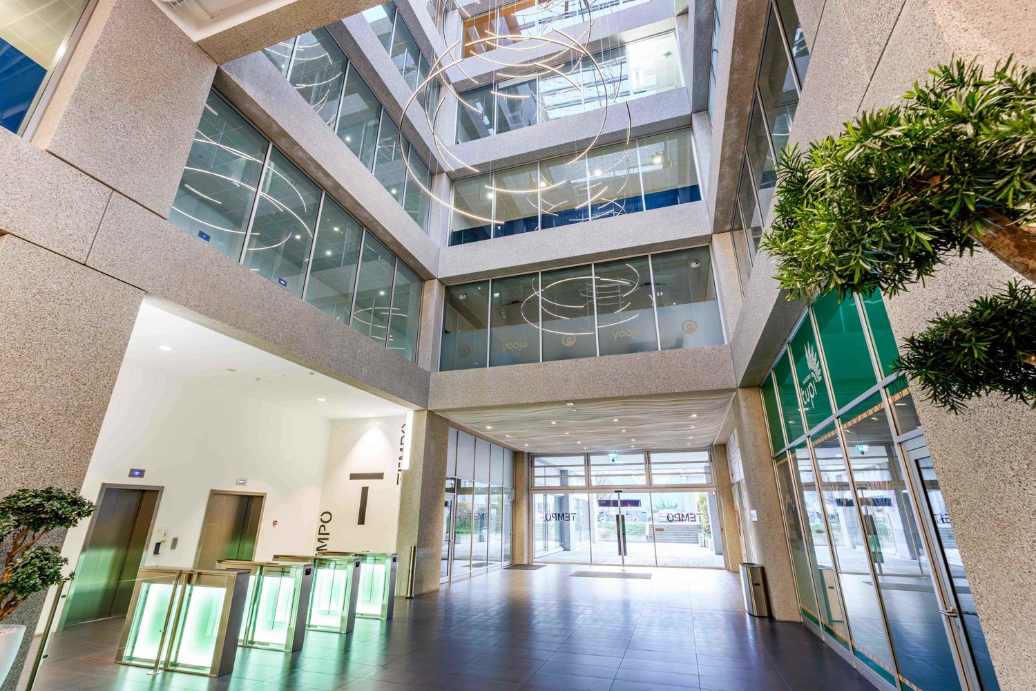 1000m² office, photo 3 sur 7