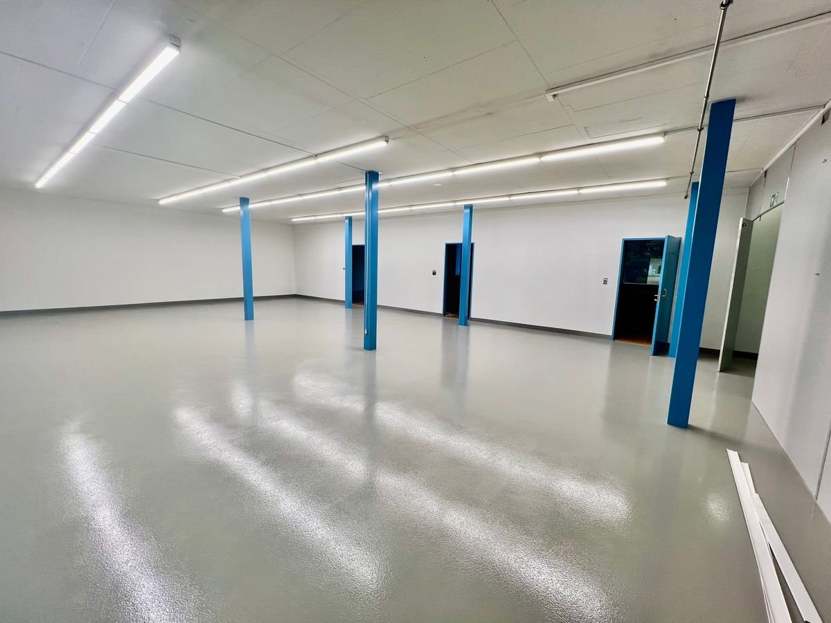 Officina di 240m²