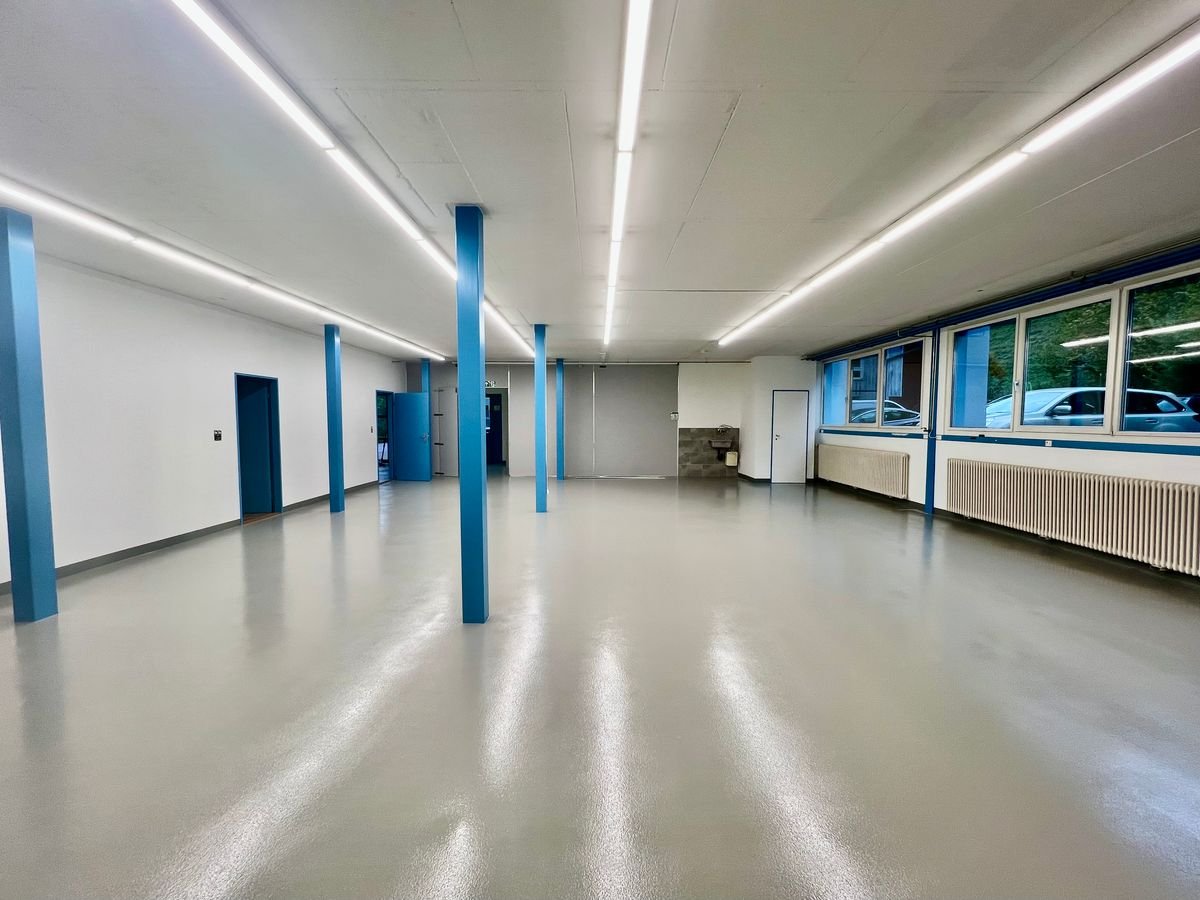 Officina di 240m²