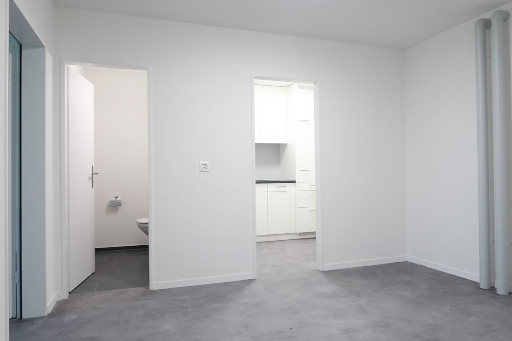 74m² de bureau