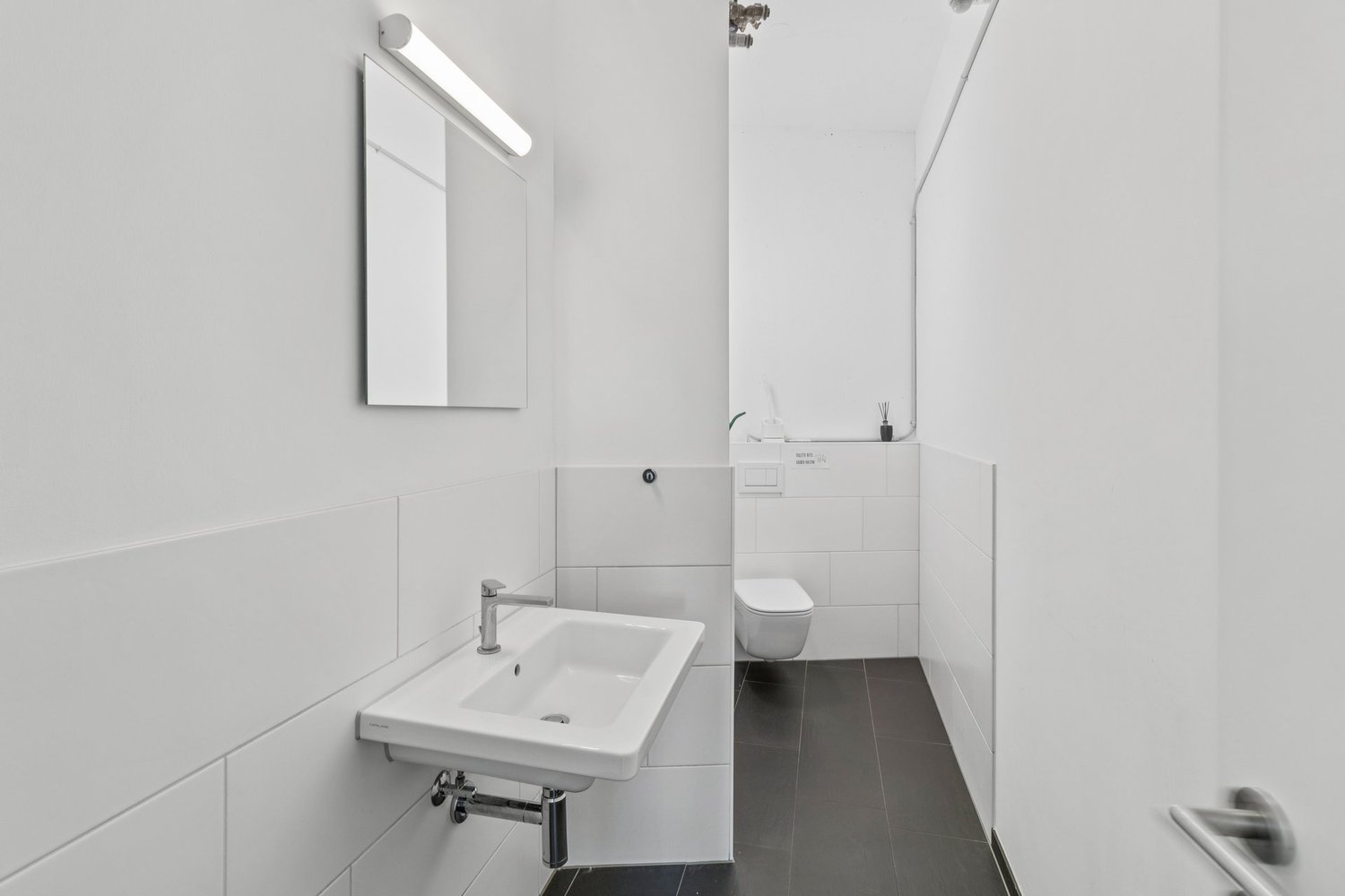 127m² commercial, photo 9 sur 10