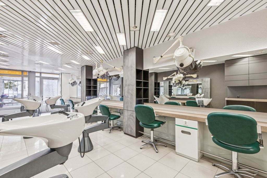 84m² commercial, photo 4 sur 10