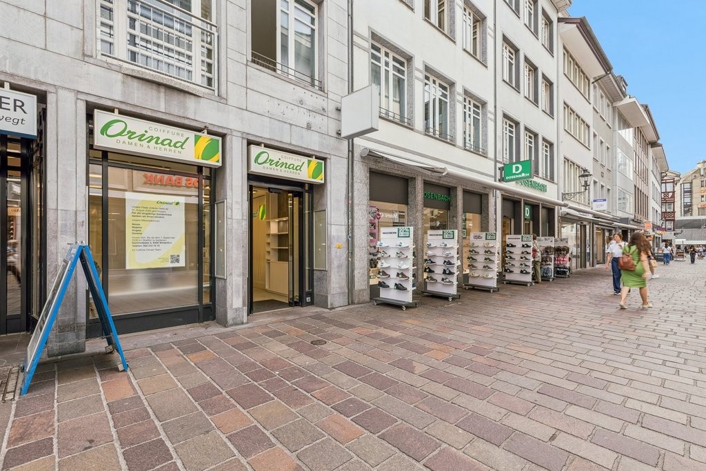 84m² commercial, photo 2 sur 10
