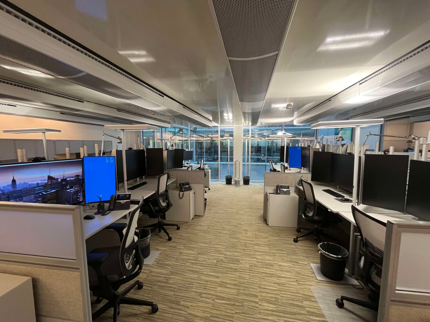 300m² office, photo 3 sur 6