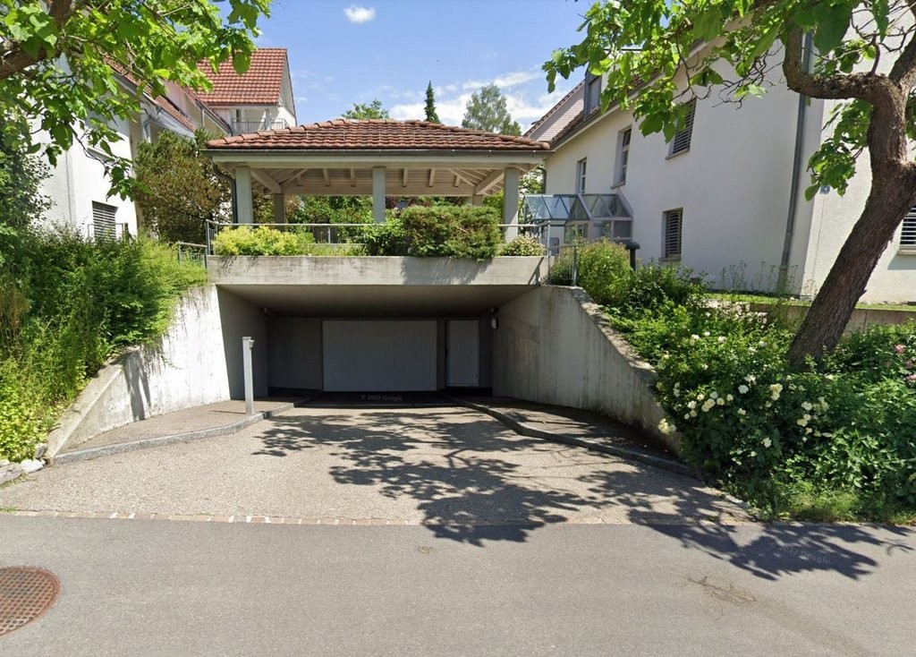 Place de parc souterraine