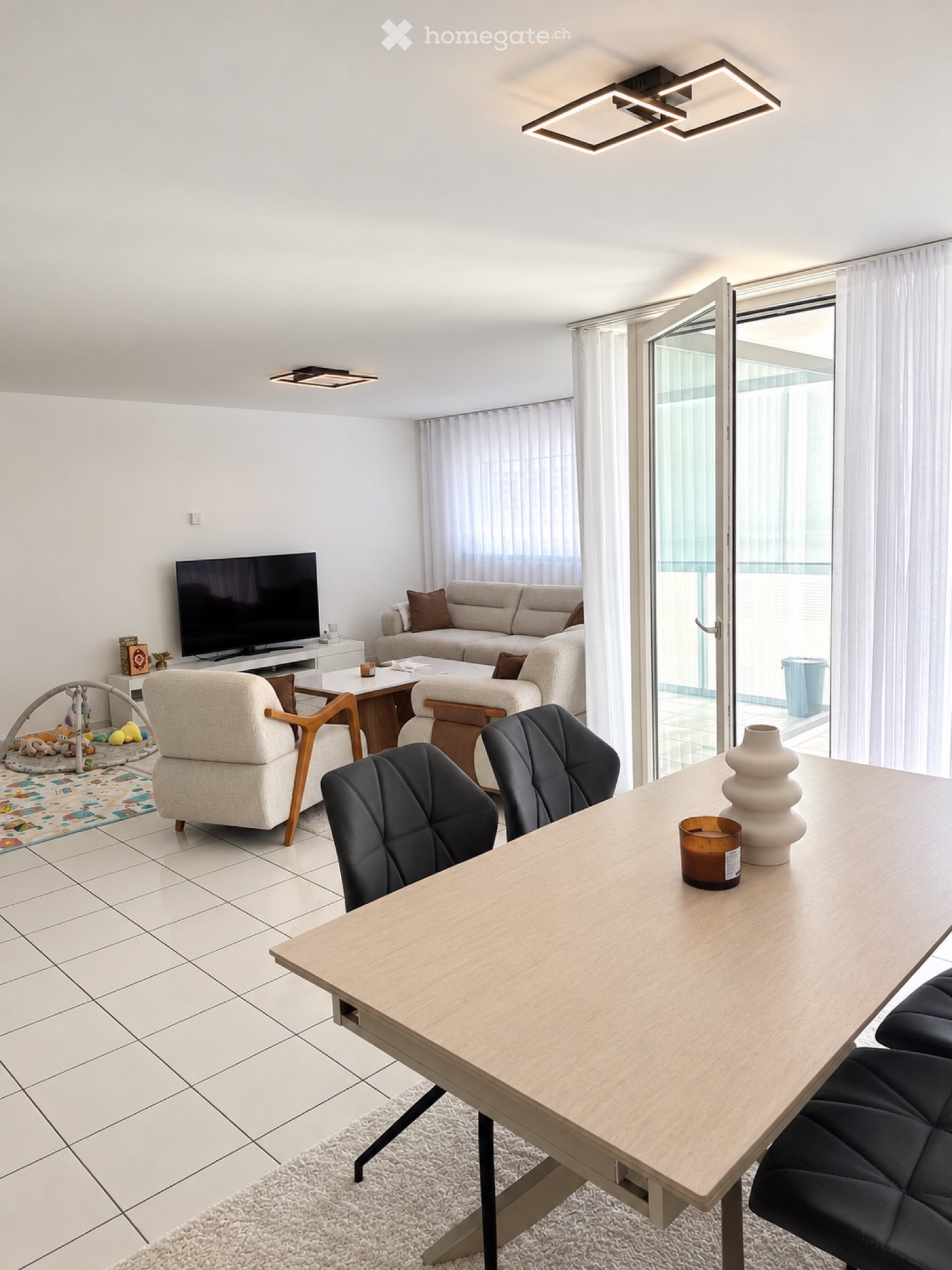 4 rooms apartment, photo 1 sur 5