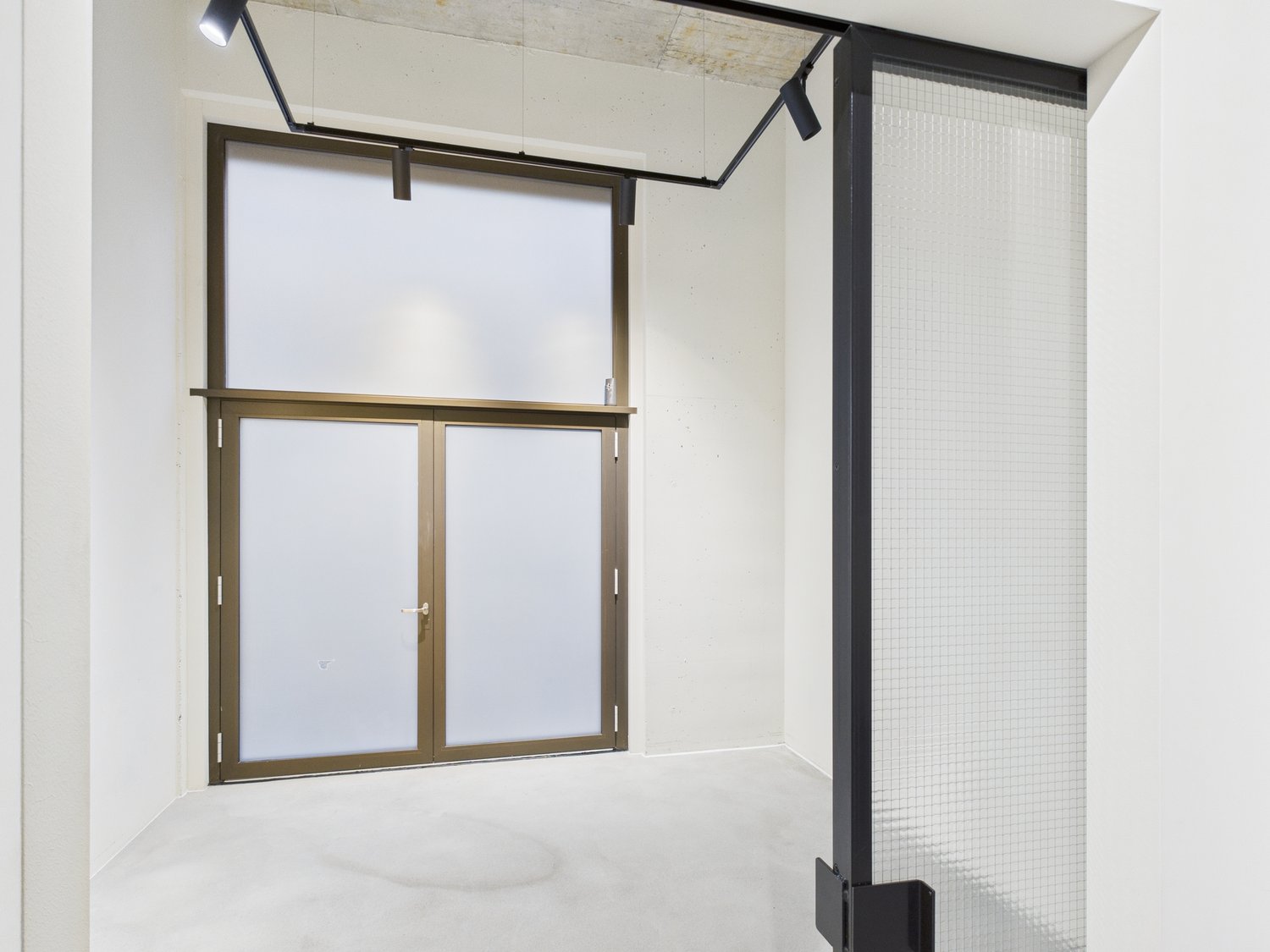 Magasin de 182m²