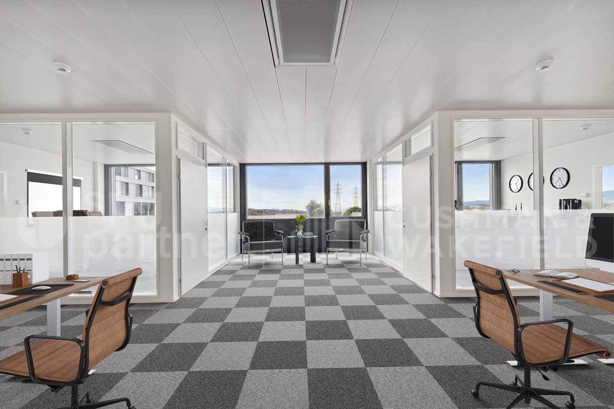300m² office