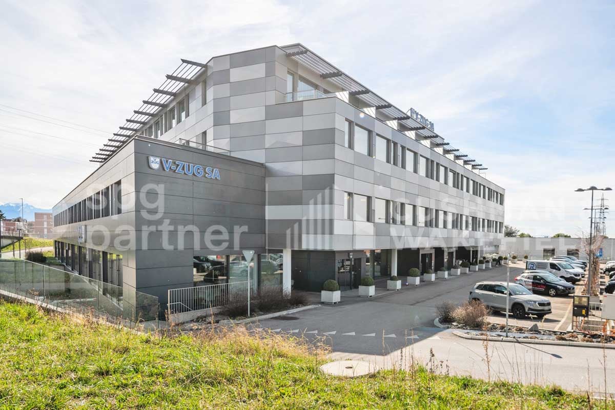 300m² office