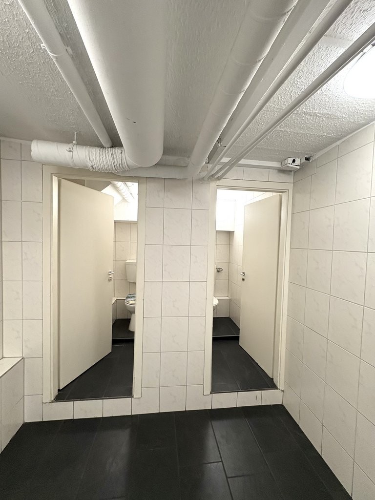 165m² commercial, photo 4 sur 5