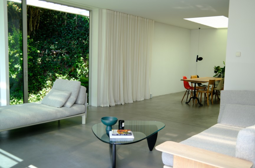 maison individuelle de 2 pièces, photo 1 sur 9
