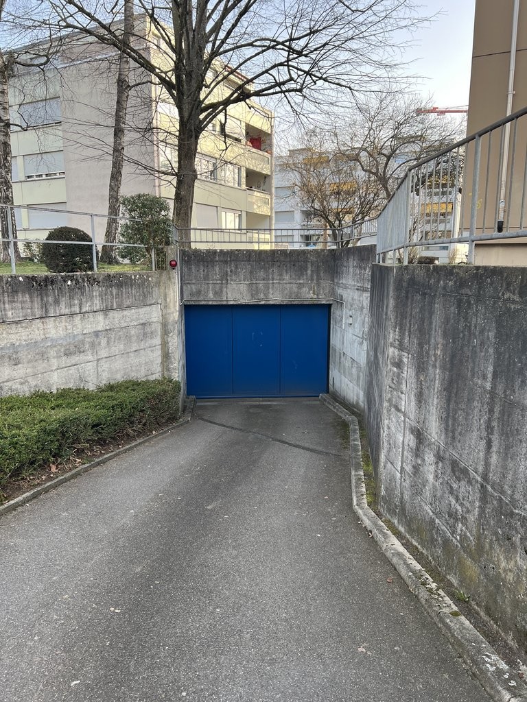 Place de parking souterrain