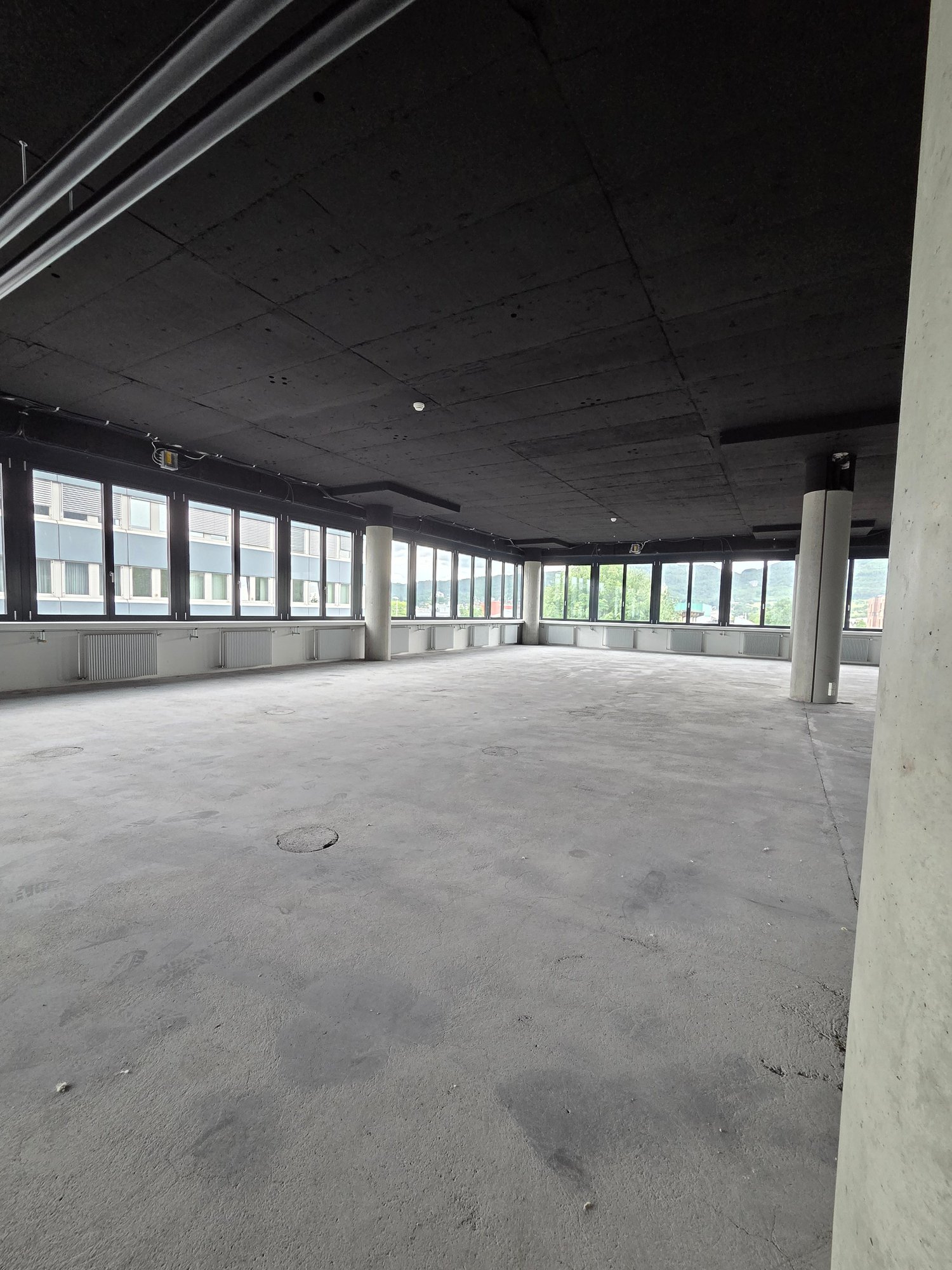 250m² commercial, photo 6 sur 10