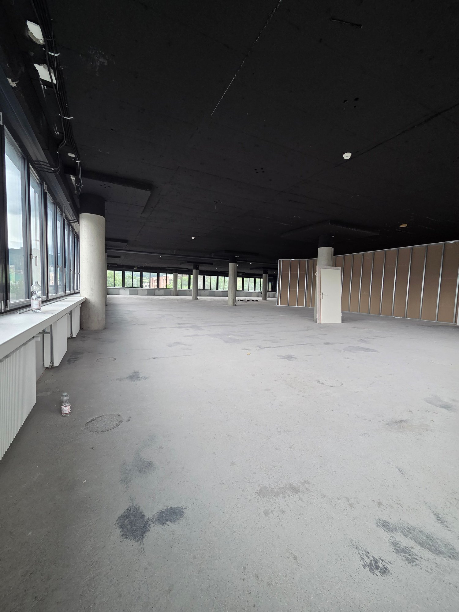 250m² commercial, photo 5 sur 10