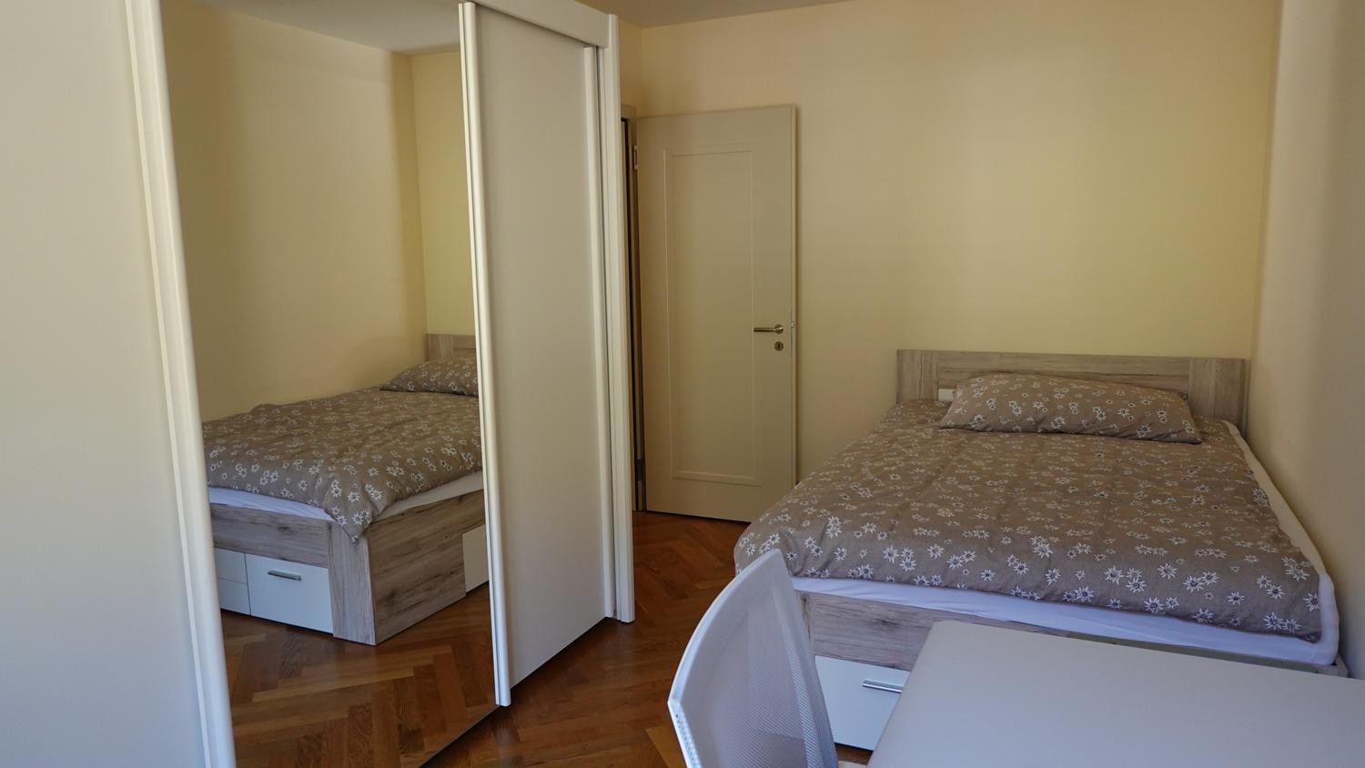 Chambre en colocation, photo 9 sur 10