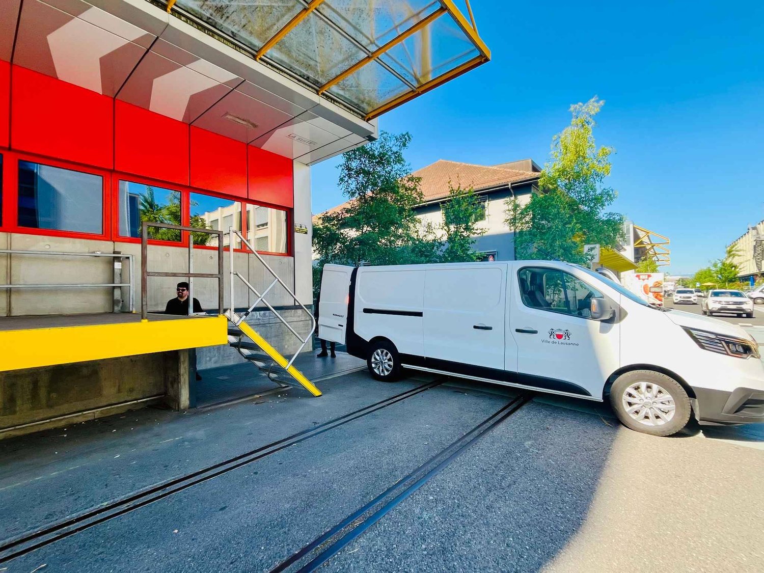 431m² commercial, photo 6 sur 8