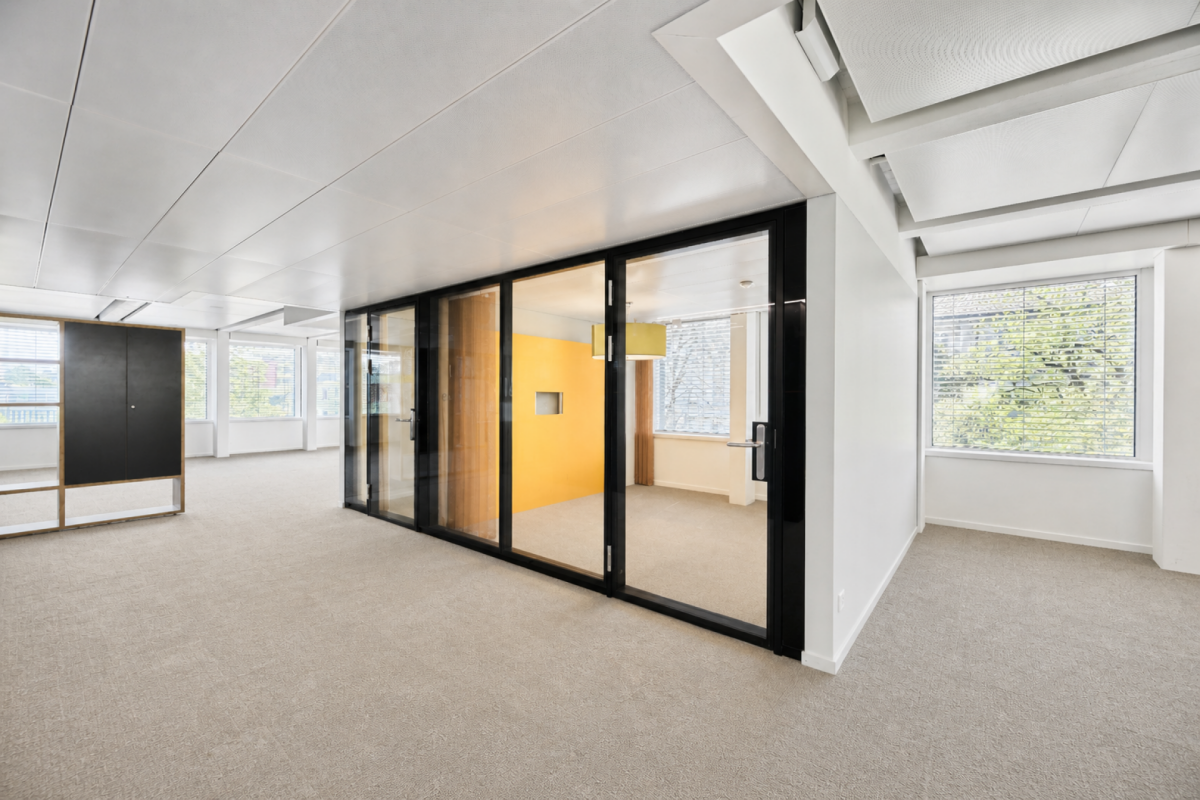 954m² bureau, photo 8 sur 10