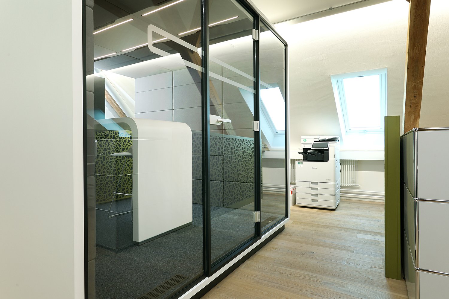 171m² bureau, photo 5 sur 10