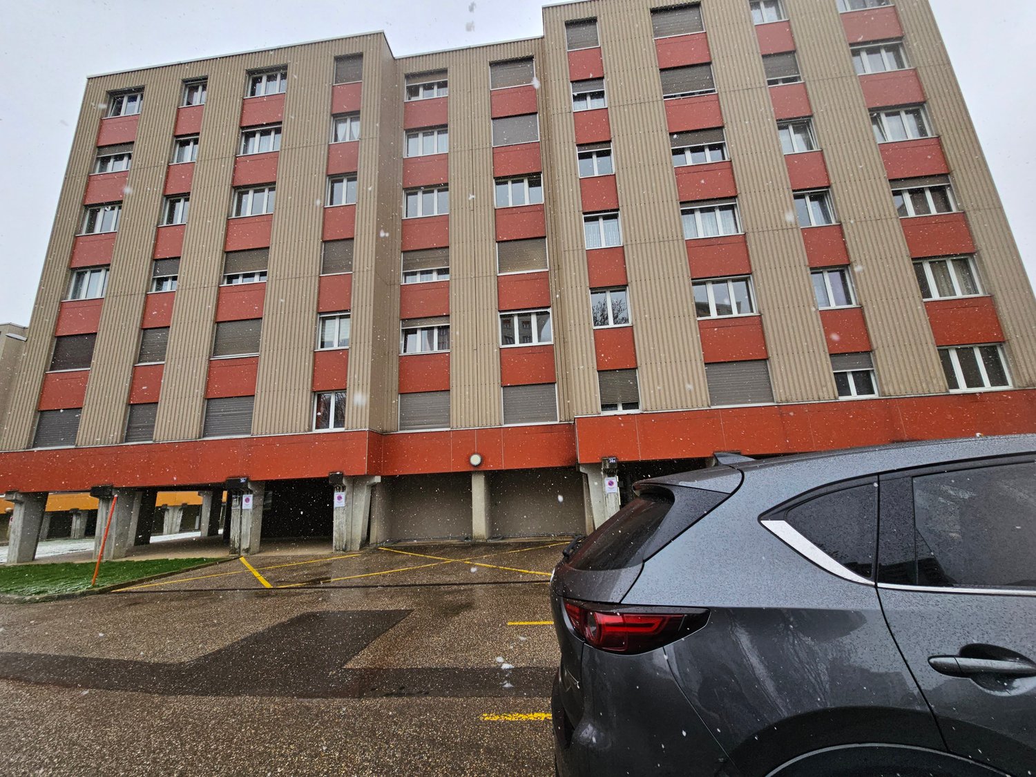 5 rooms apartment, photo 1 sur 9