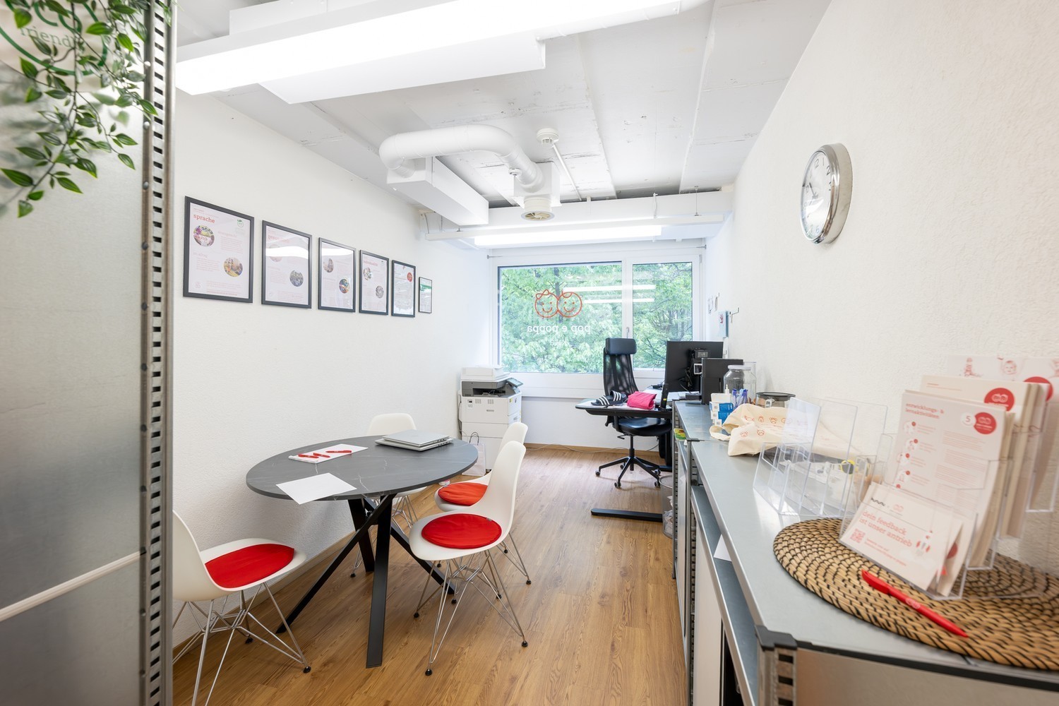 50-400m² commercial, photo 2 sur 8