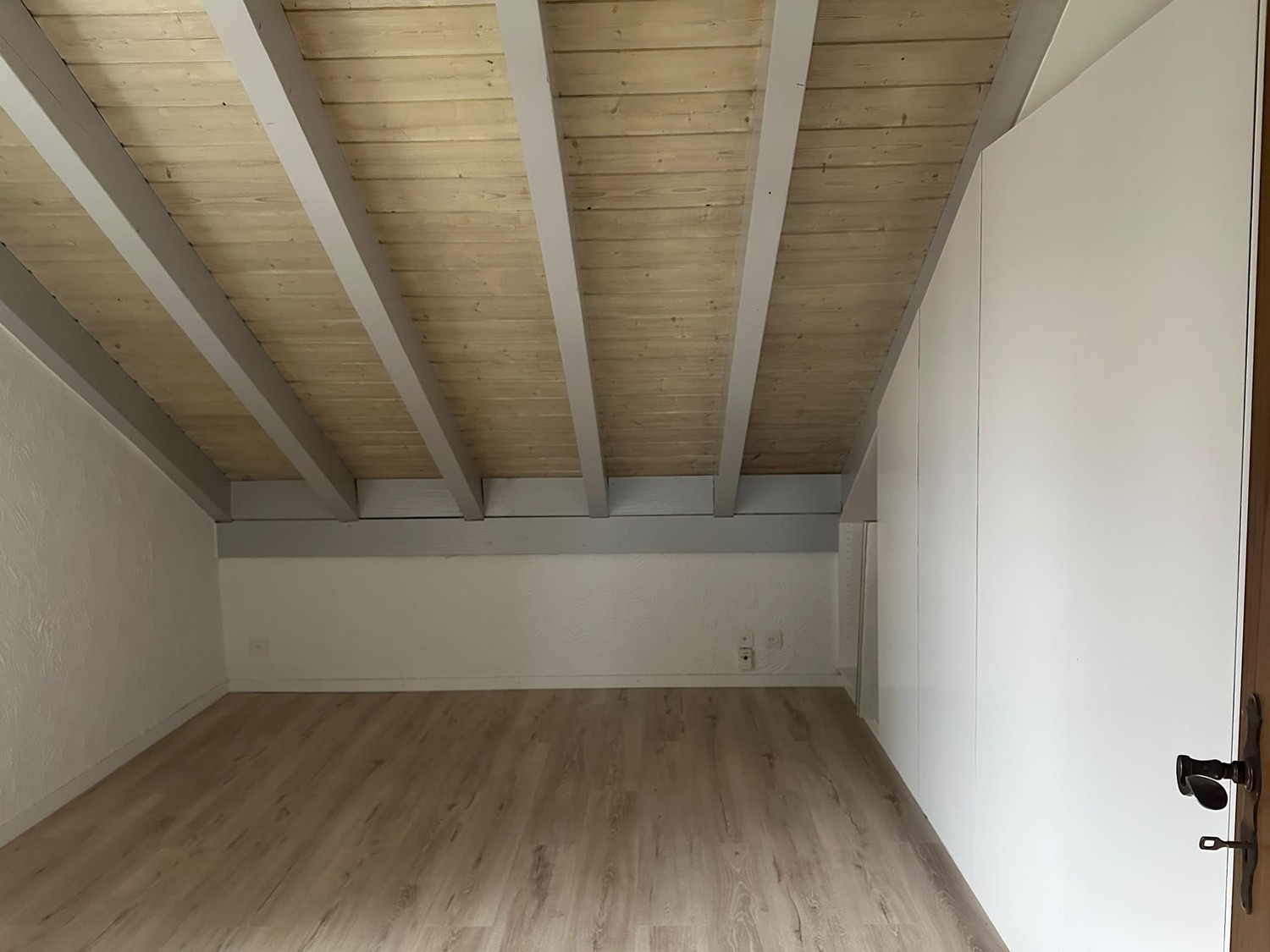 Appartement de 2 ½ pièces, photo 1 sur 10
