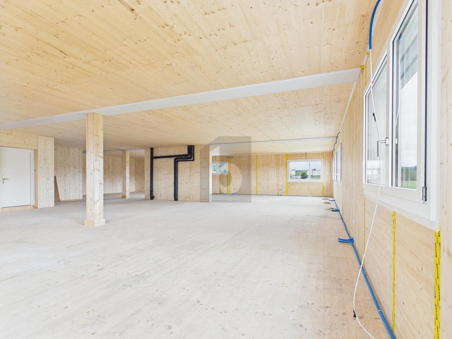 Bureau de 130m², photo 4 sur 4