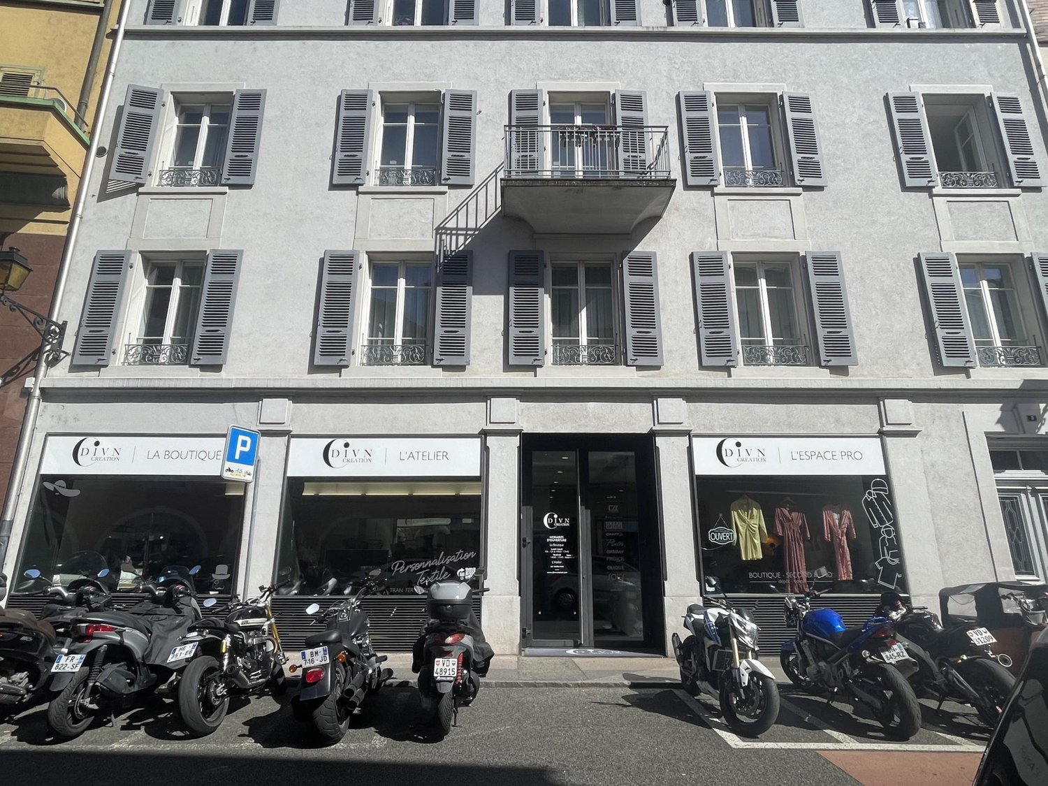 320m² arcade
