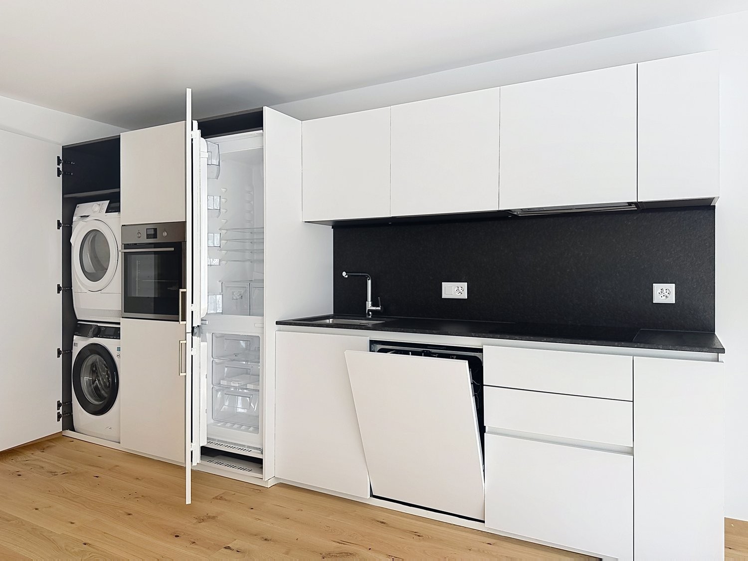 2 ½ rooms apartment, photo 1 sur 6