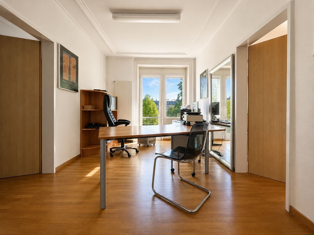 Bureau de 63m², photo 6 sur 8
