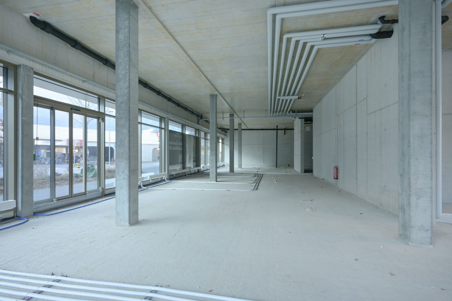 299m² commercial, photo 4 sur 10