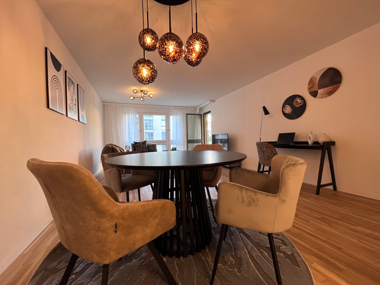2 ½ rooms furnished flat, photo 1 sur 8