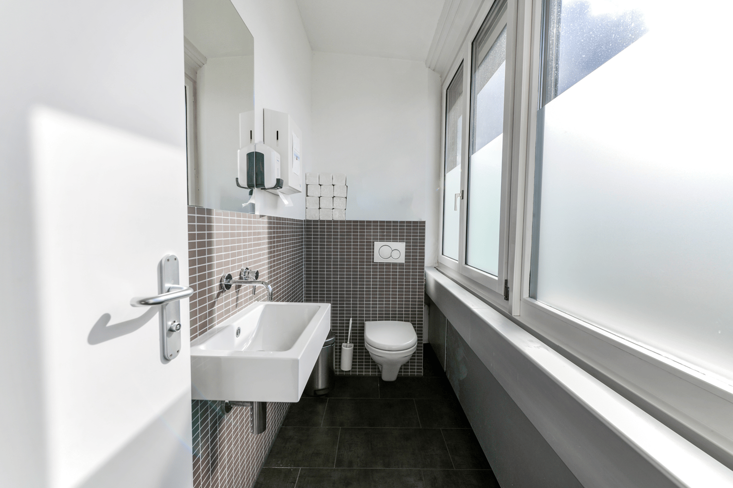 758m² de bureaux