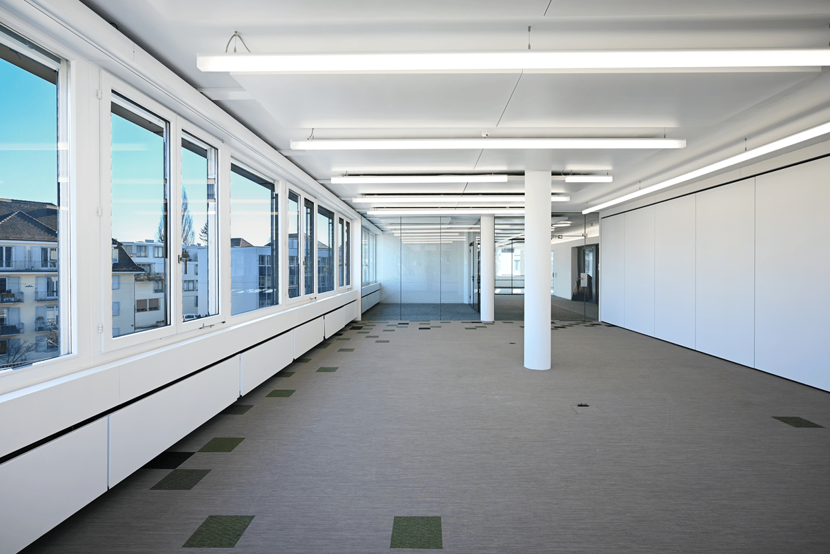 758m² de bureaux