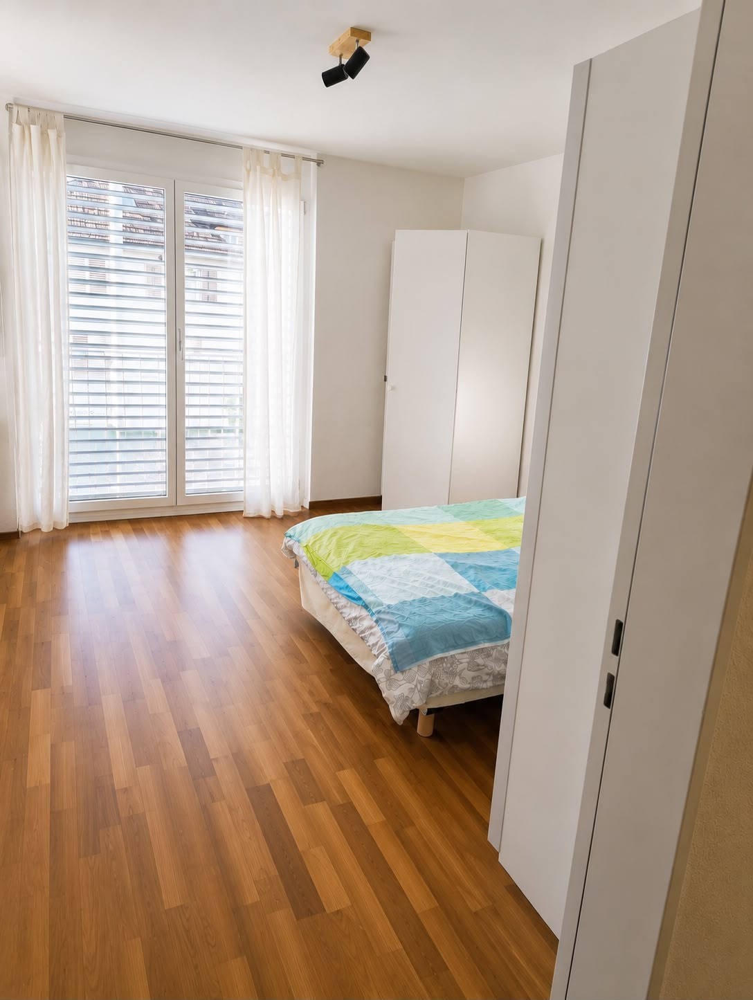 Appartement de 2 ½ pièces, photo 1 sur 8